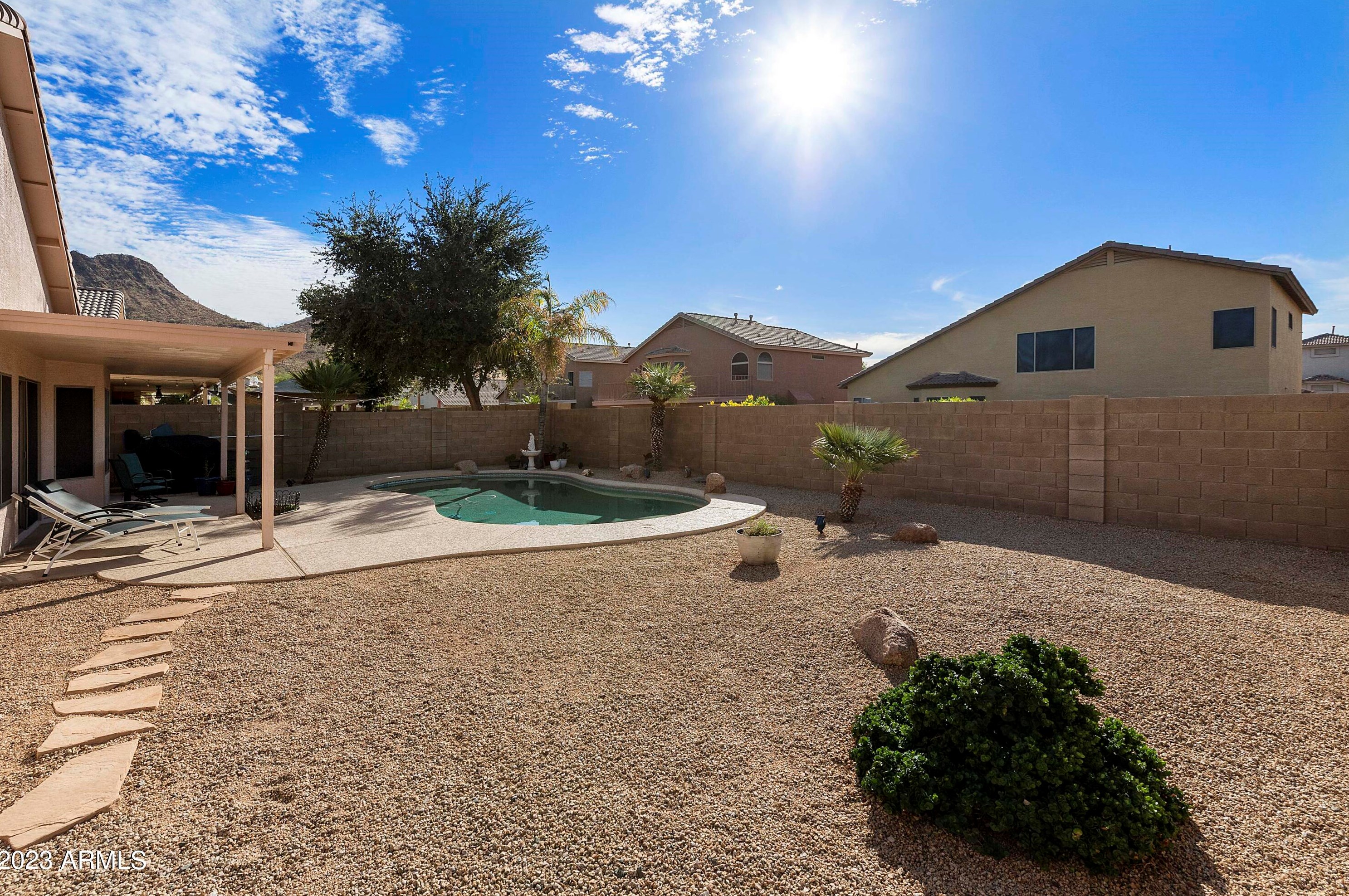 6539 Briles Rd, Phoenix AZ  85083-1050 exterior