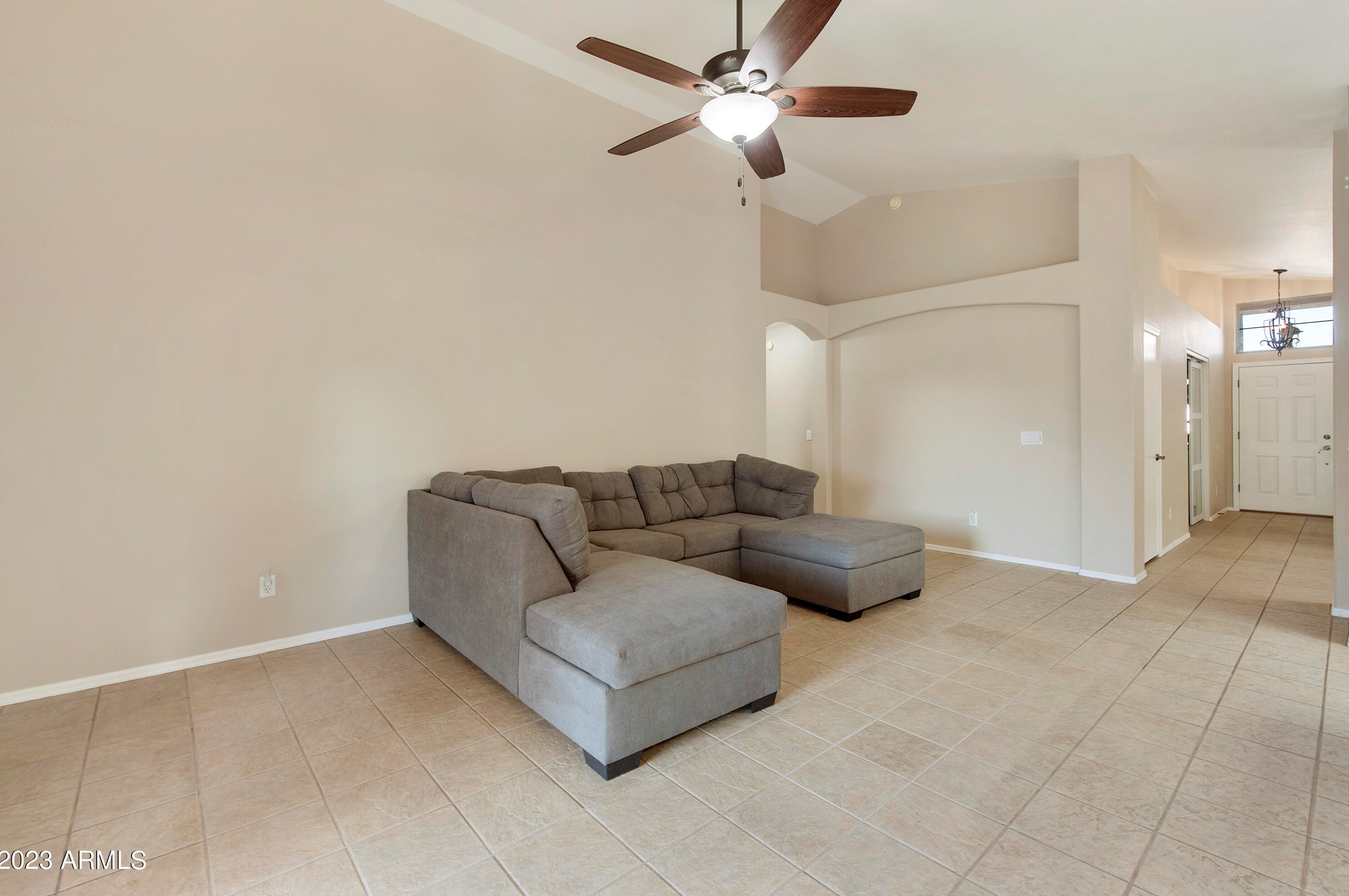 6539 Briles Rd, Phoenix AZ  85083-1050 exterior