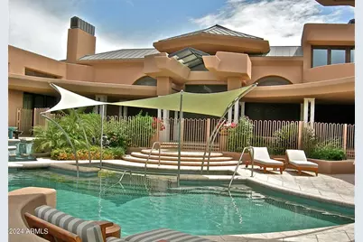 15 Biltmore Estates Drive, Phoenix, AZ 85016 - Photo 37