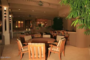 15 Biltmore Estates Dr, Phoenix, AZ 85016 - Photo 29