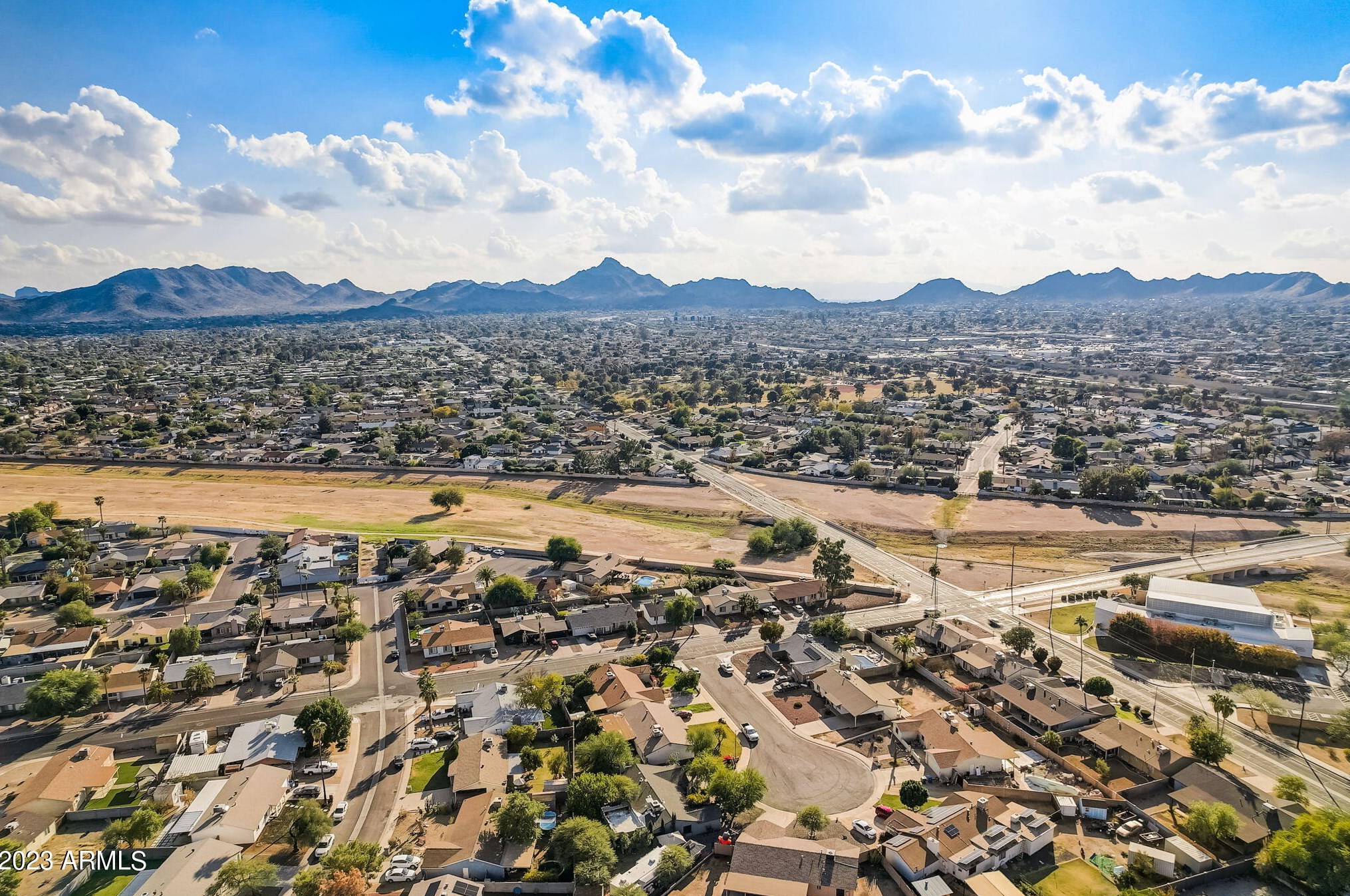 3615 Sweetwater Ave, Phoenix AZ 85032-6729 exterior