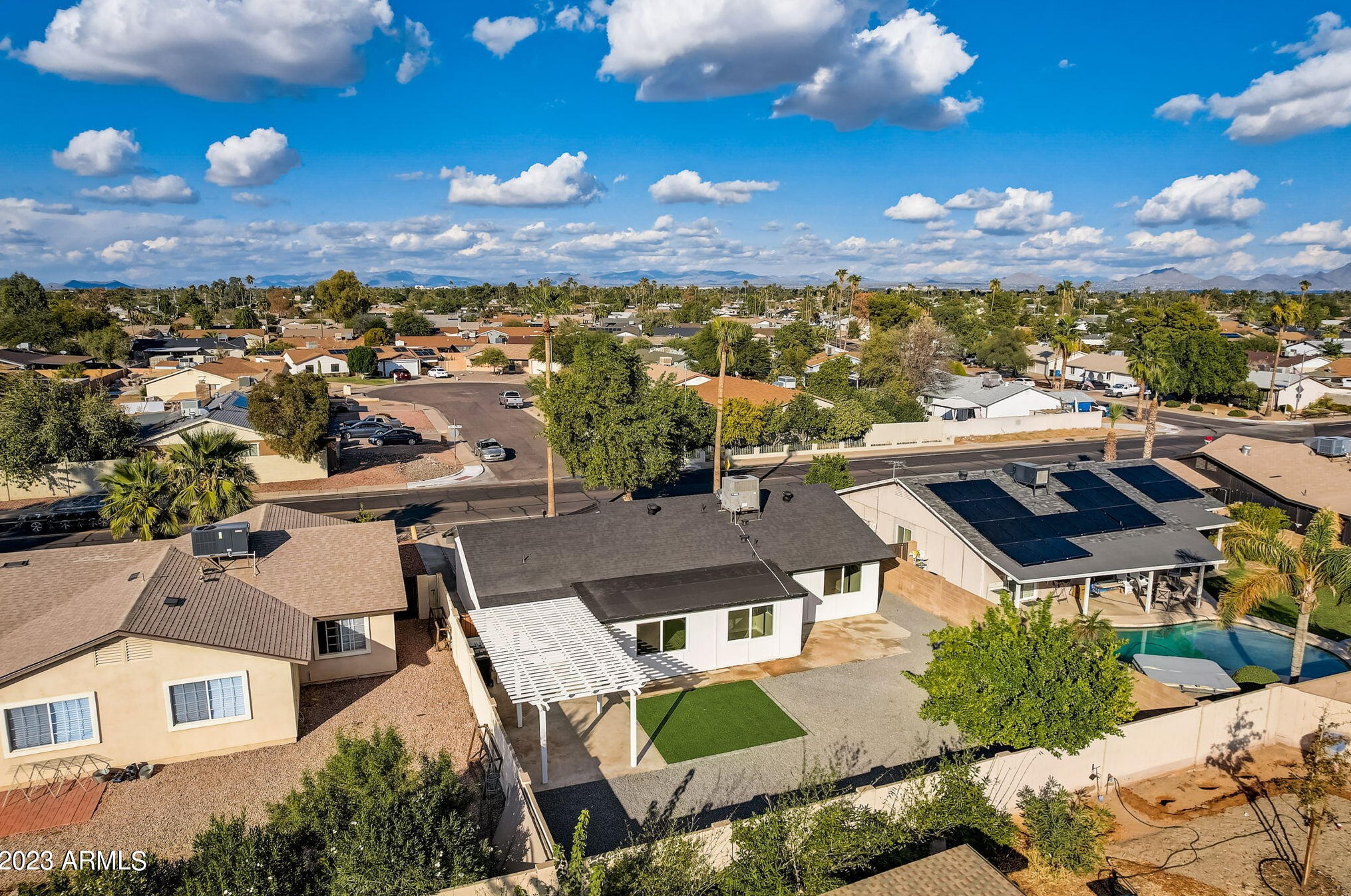 3615 Sweetwater Ave, Phoenix AZ 85032-6729 exterior