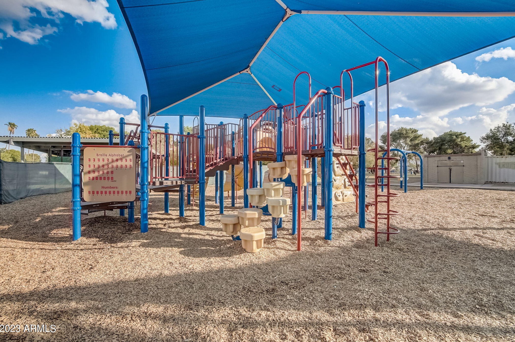 3615 Sweetwater Ave, Phoenix AZ 85032-6729 exterior