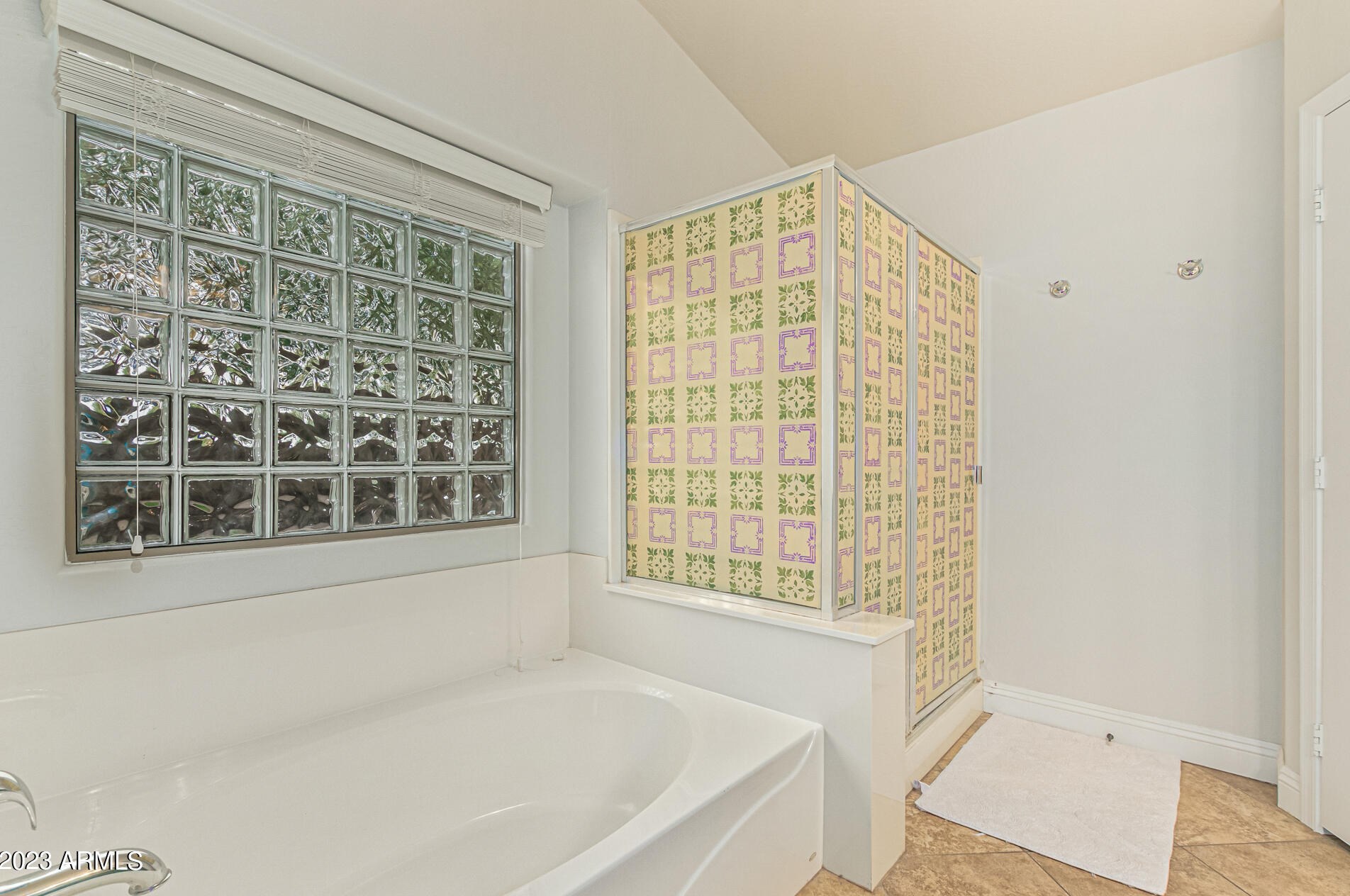 24233 28th St, Phoenix AZ  85024-6219 exterior
