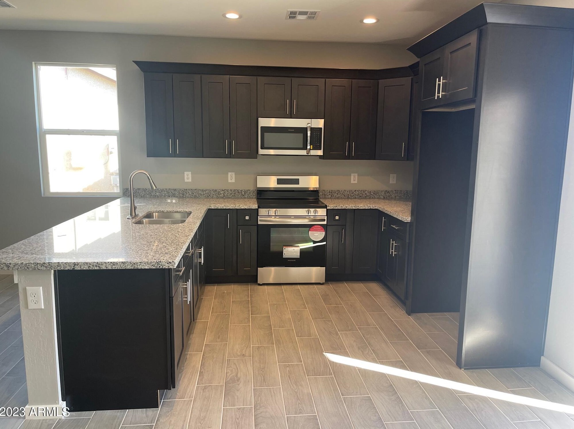 9033 W Magnum Dr, Arizona City, AZ 85123