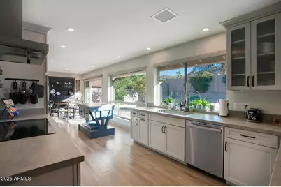 3337 E Las Rocas Drive, Phoenix, AZ 85028 - Photo 5