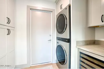 3337 E Las Rocas Drive, Phoenix, AZ 85028 - Photo 11