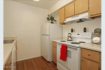 8902 N 19th Avenue #A2, Phoenix, AZ 85021 - Photo 3