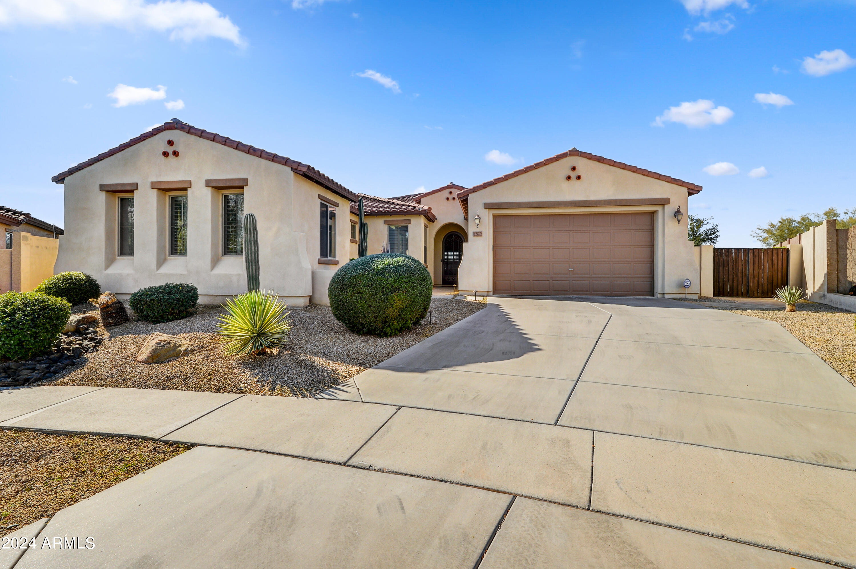 1829 W Aloe Vera Dr, Phoenix, AZ 85085 - MLS 6649877 - Coldwell Banker