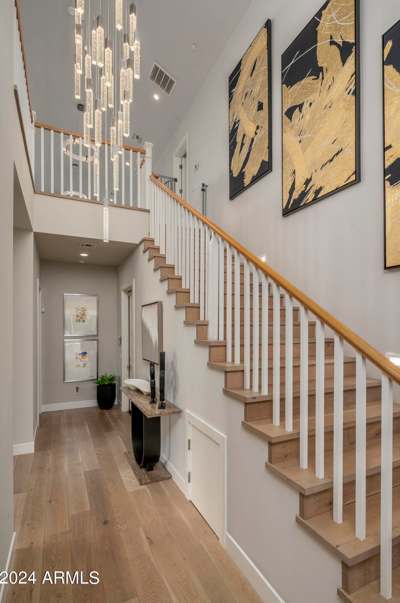 3719 Sells Dr, Phoenix AZ  85018-5625 exterior