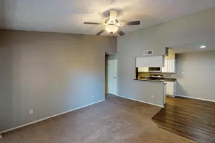 9605 S 48th St, Phoenix, AZ 85044 - Photo 3