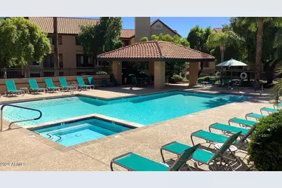 9605 S 48th Street #B2, Phoenix, AZ 85044 - Photo 11