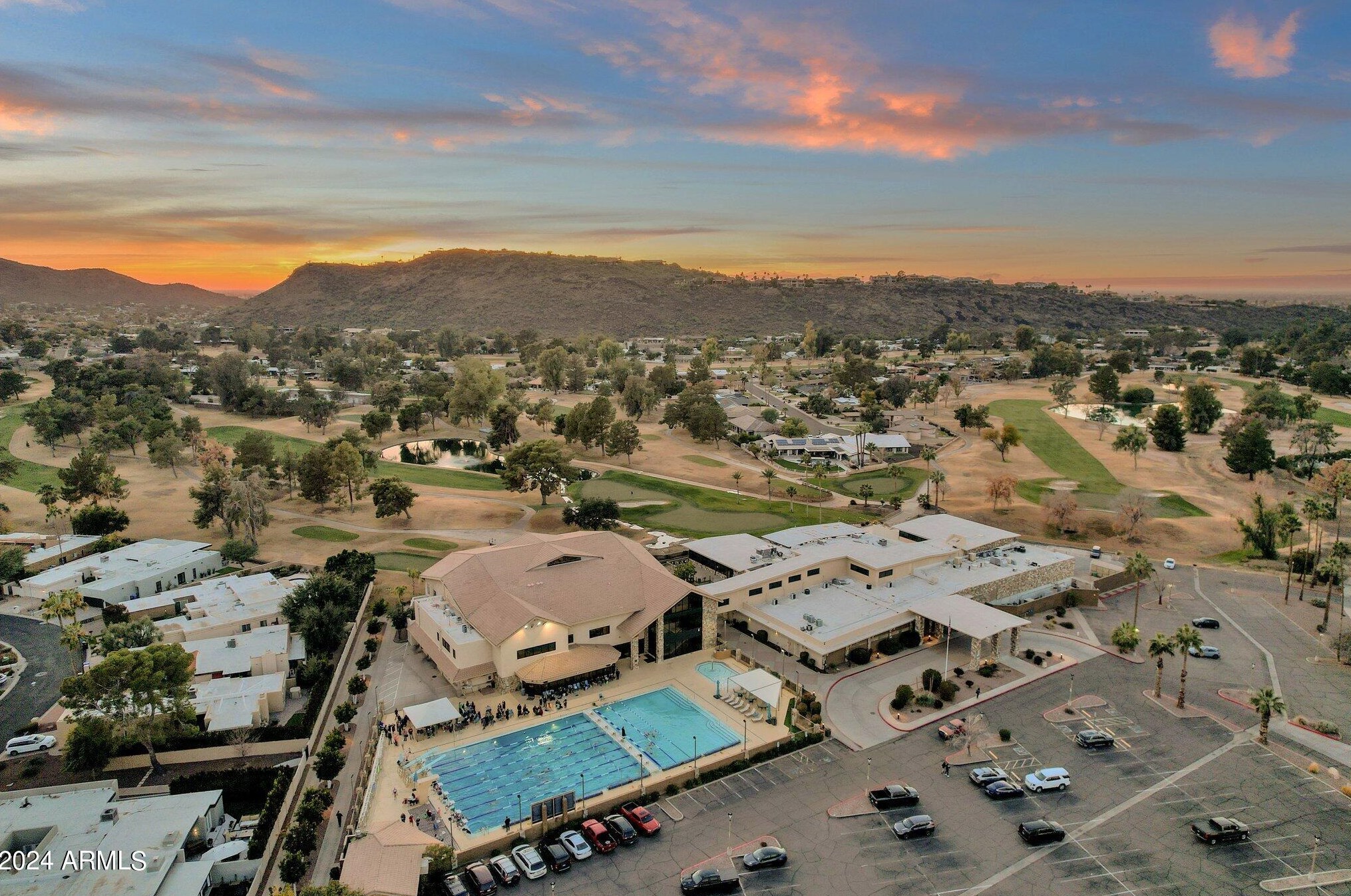 223 Pine Valley Dr, Phoenix AZ  85023-5284 exterior