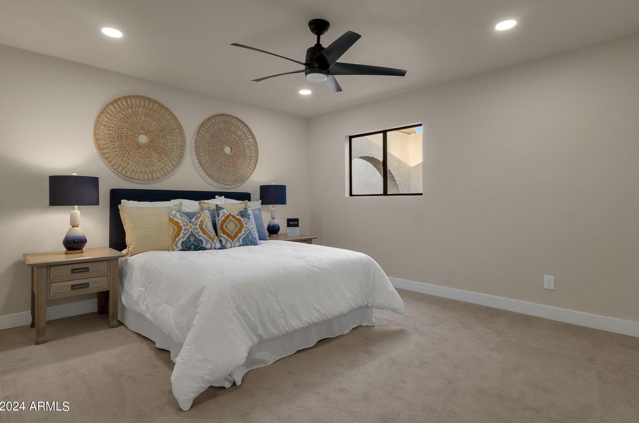 223 Pine Valley Dr, Phoenix AZ  85023-5284 exterior