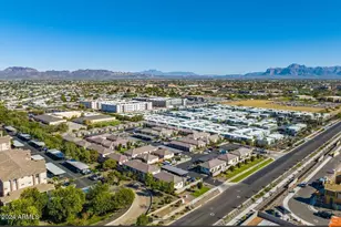 9652 E Hampton Ave, Mesa, AZ 85209 - Photo 1