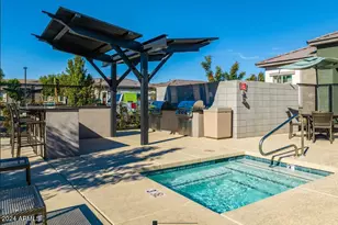 9652 E Hampton Ave, Mesa, AZ 85209 - Photo 13