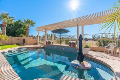 12829 W Whitton Avenue, Avondale, AZ 85392 - Photo 1