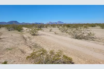 11Xxx S Carver Road #A, Tonopah, AZ 85354 - Photo 9