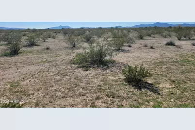 527Xx W Carver Road #D, Tonopah, AZ 85354 - Photo 5