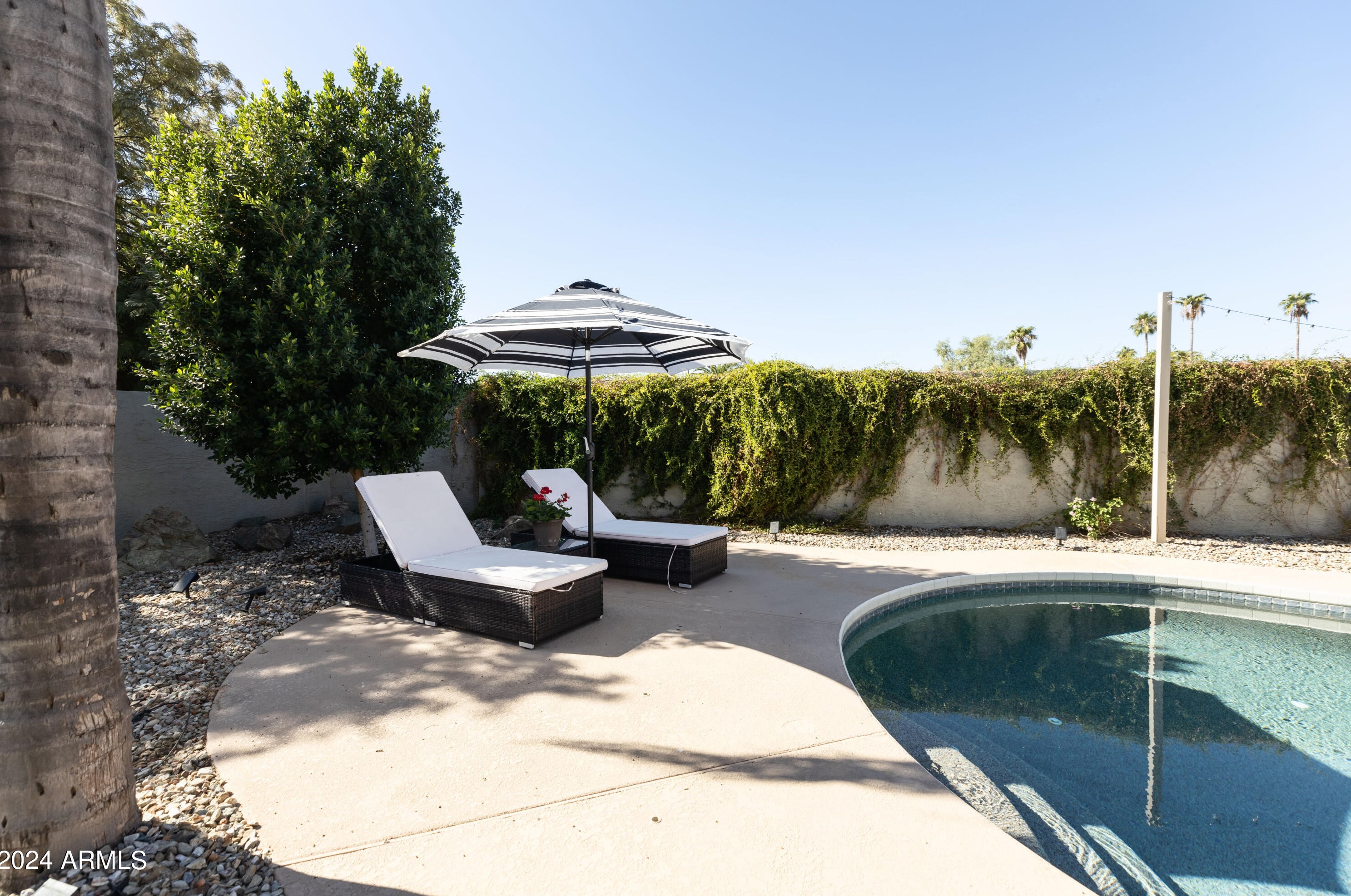 18236 45th St, Phoenix AZ  85032-1585 exterior