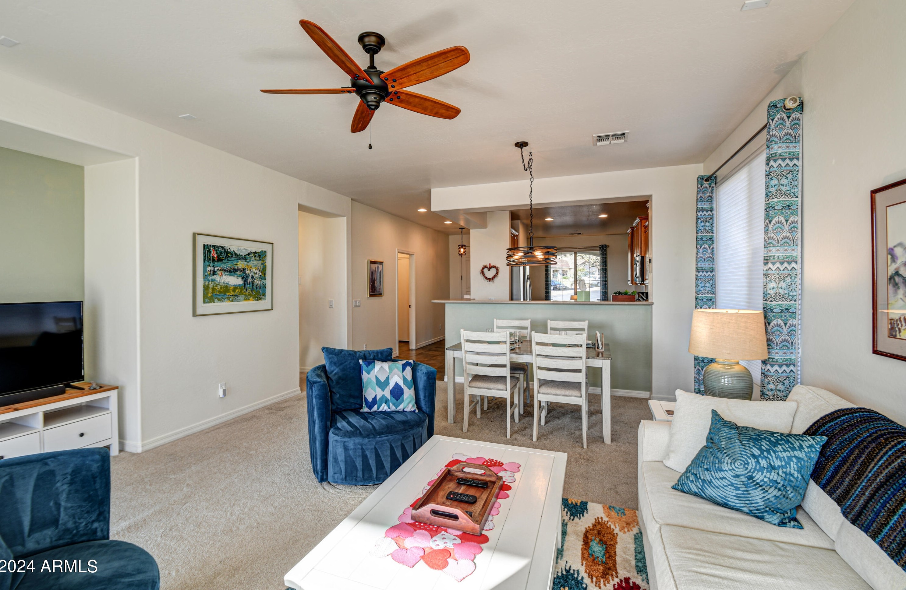 270 Twin Peaks Pkwy, San Tan Valley AZ  85143-5828 exterior