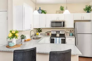 7850 W McDowell Rd, Phoenix, AZ 85035 - Photo 3