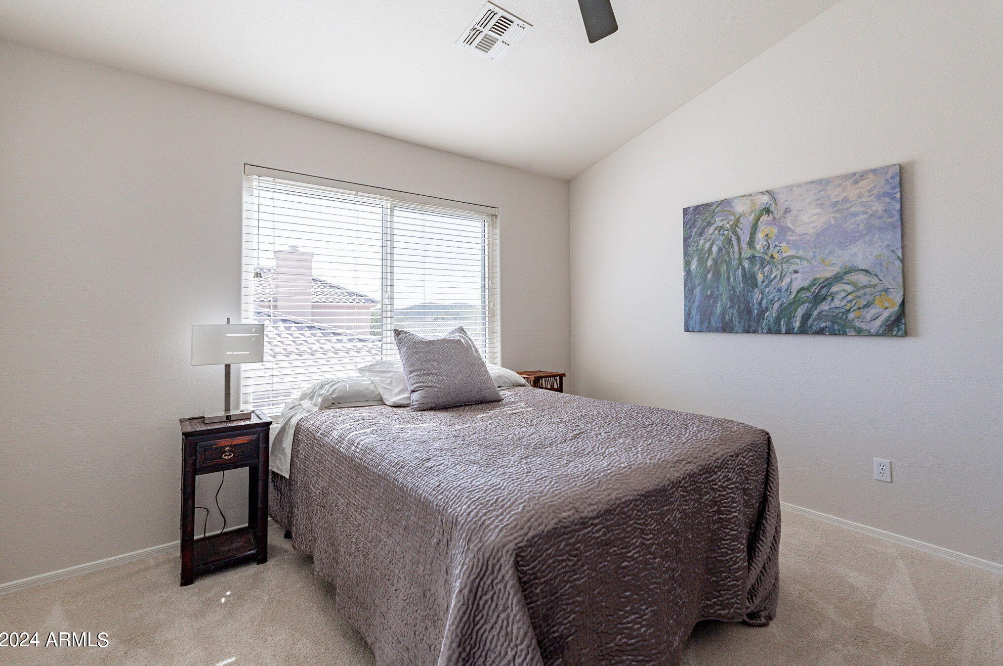 2123 Granite Vw Dr, Phoenix AZ 85044-7072 exterior