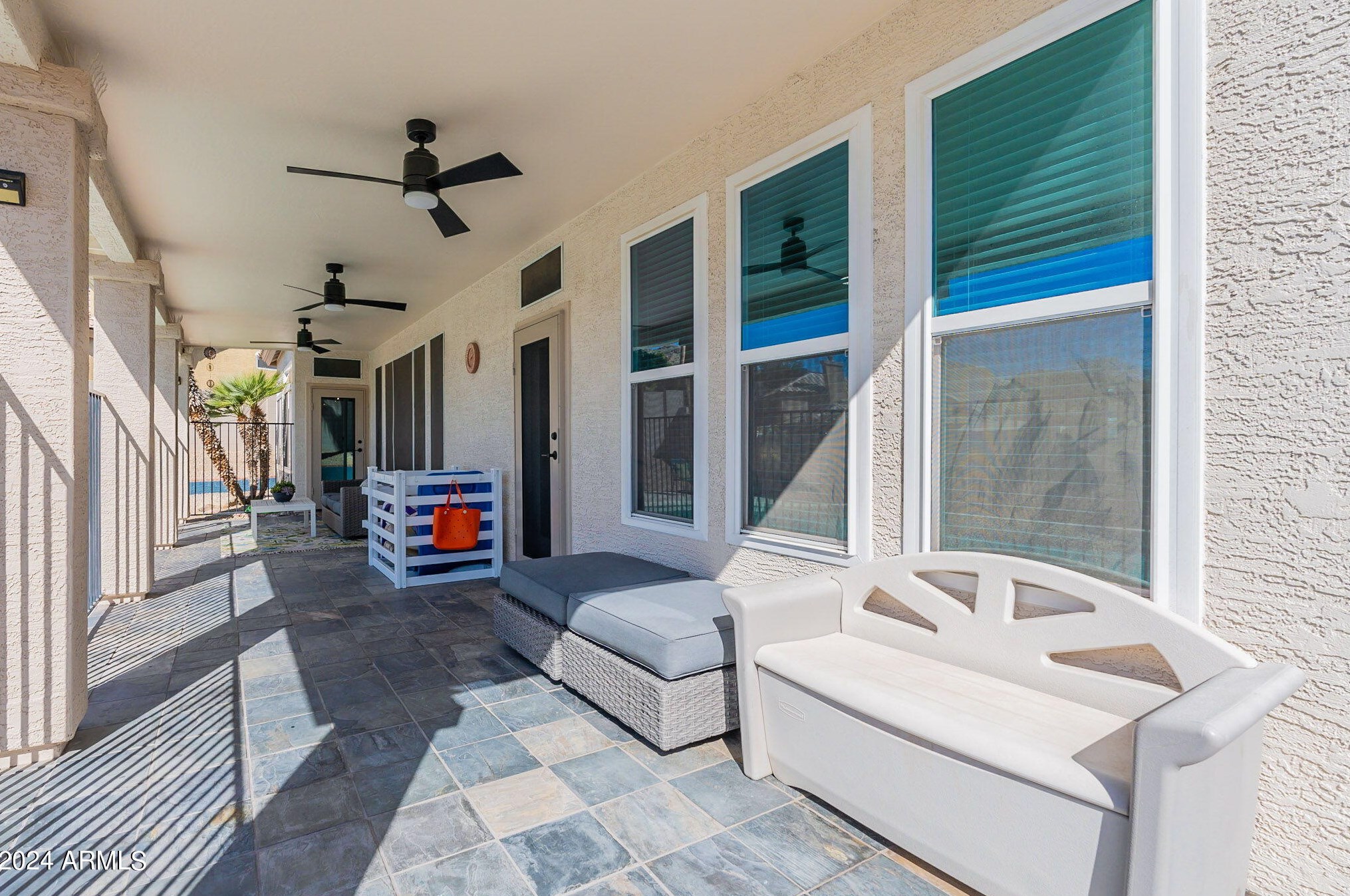 2123 Granite Vw Dr, Phoenix AZ 85044-7072 exterior