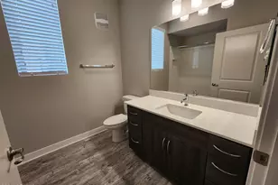 5550 E Deer Valley Dr, Phoenix, AZ 85054 - Photo 13