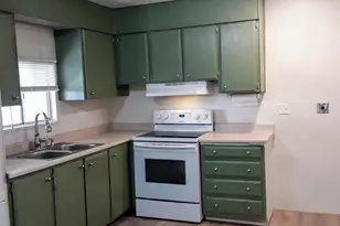 10701 N 99th Ave, Peoria, AZ 85345 - Photo 5