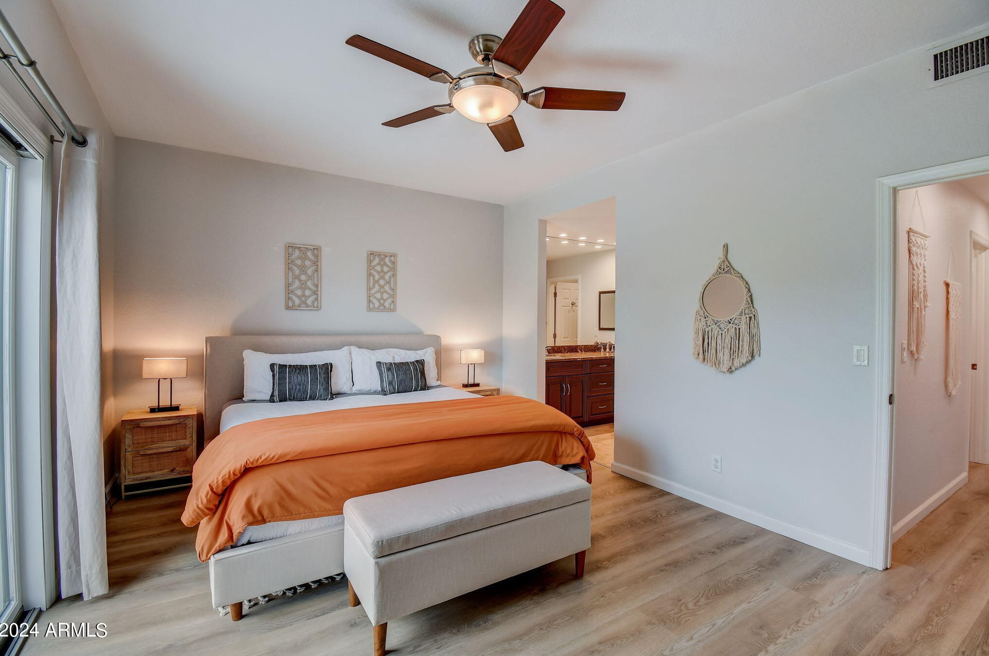 6144 28th St, Phoenix AZ  85016-2167 exterior