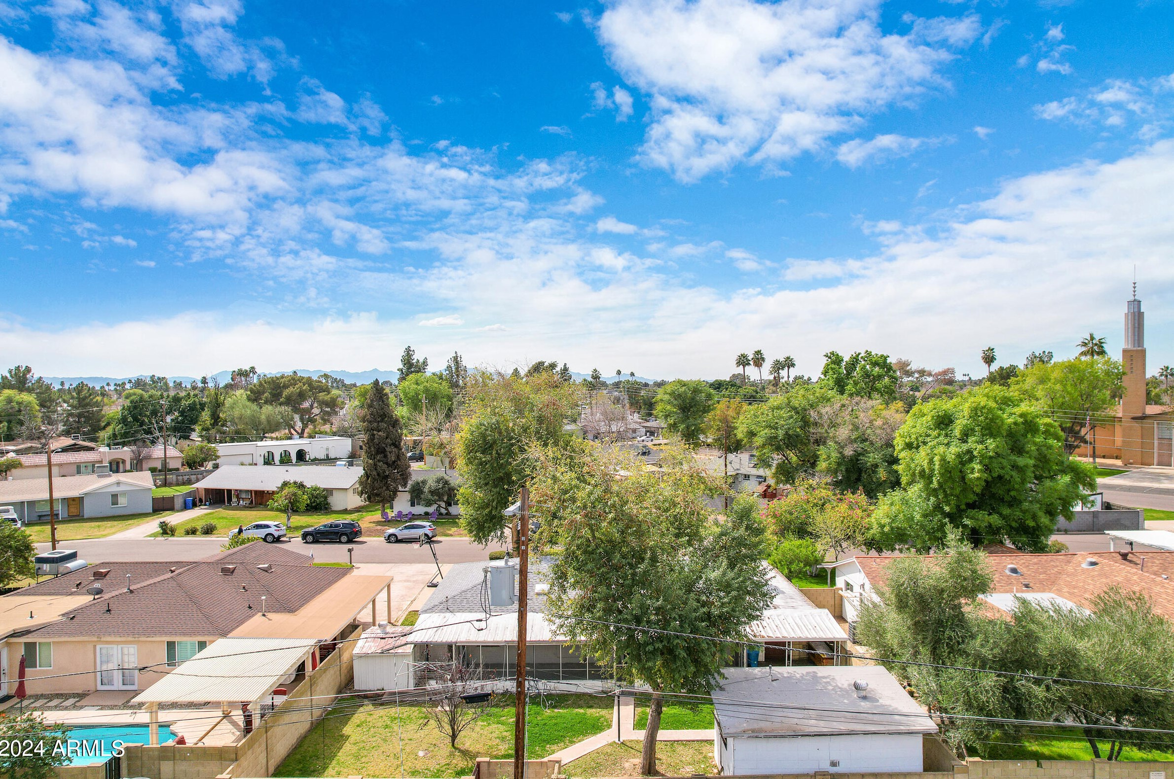 214 Ruth Ave, Phoenix AZ  85020-3162 exterior