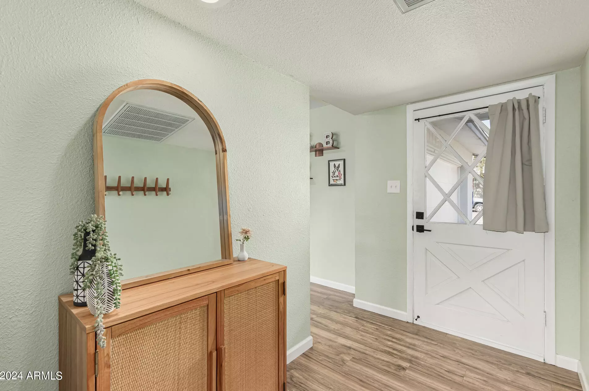 3239 Presidio Rd, Phoenix AZ  85032-6121 exterior