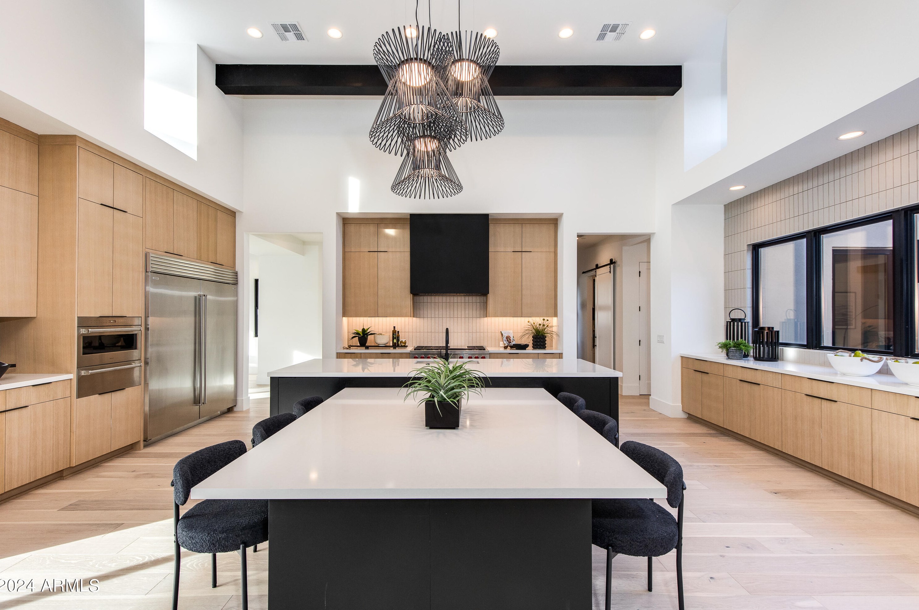 4164 33rd St, Phoenix AZ  85018-4725 exterior