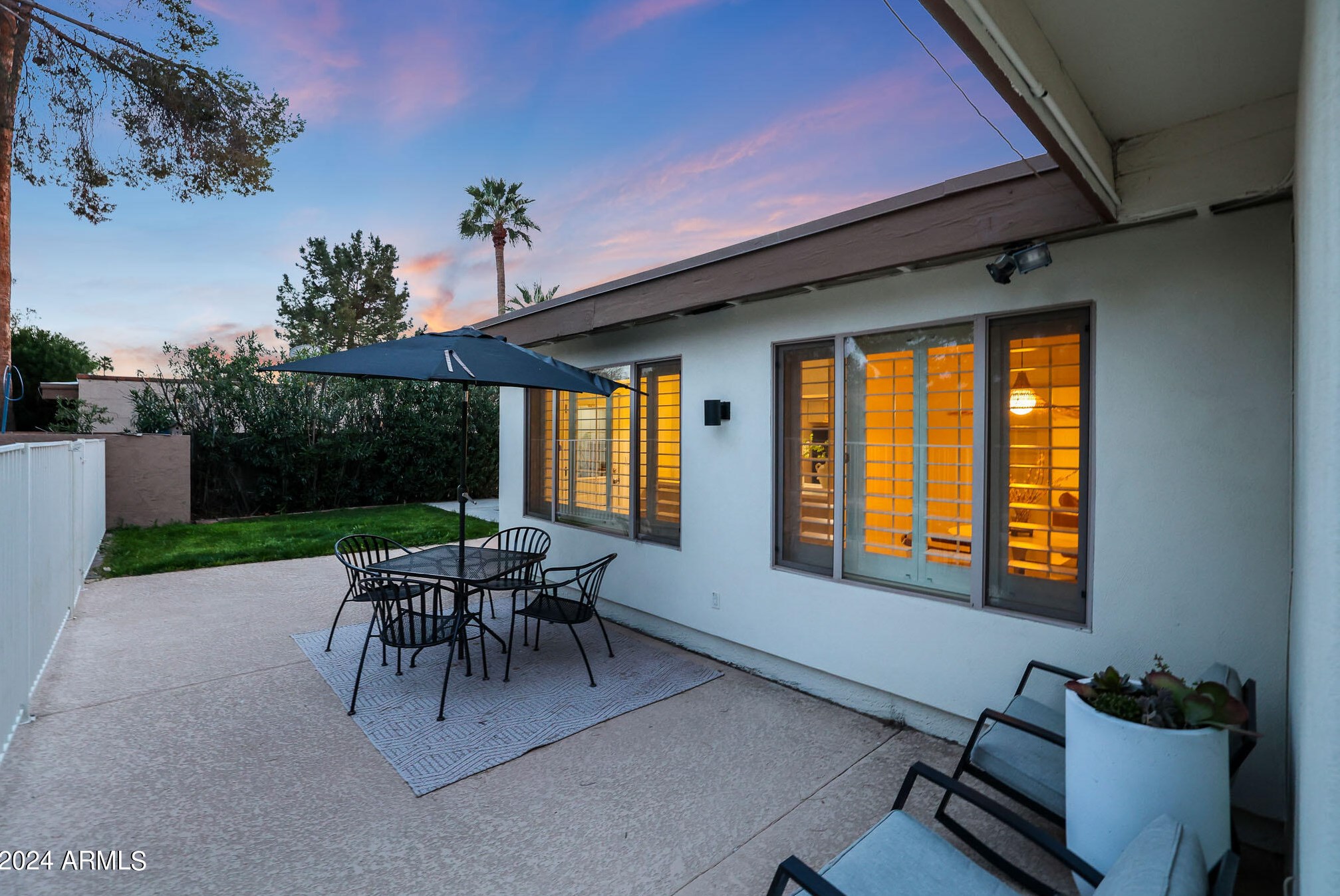 15041 7th Dr, Phoenix AZ  85023-5213 exterior