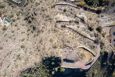 4524 E Moonlight Way #4, Paradise Valley, AZ 85253 - Photo 11