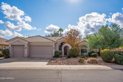 1667 E Carob Drive, Chandler, AZ 85286 - Photo 1