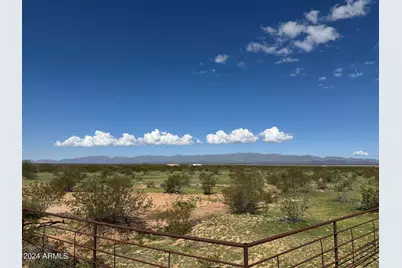 00Xx N 529th Ave Parcel 3B -- #-, Aguila, AZ 85320 - Photo 1