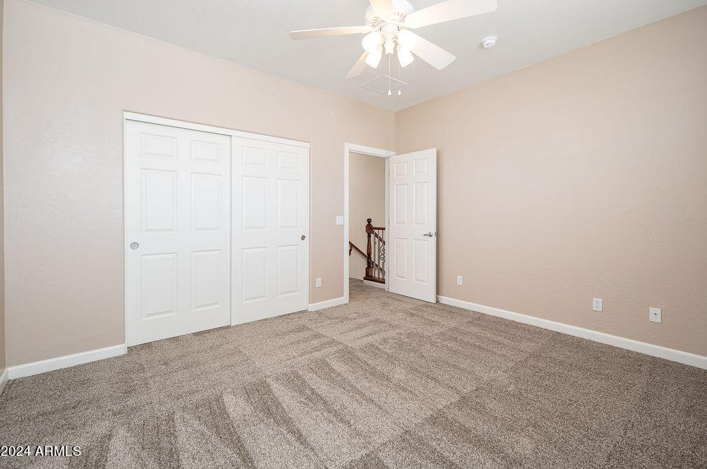 3339 Granite Vw Dr, Phoenix AZ 85044-7072 exterior