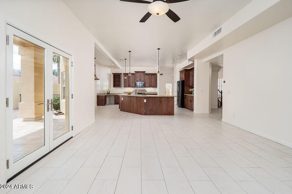 3339 Granite Vw Dr, Phoenix AZ 85044-7072 exterior