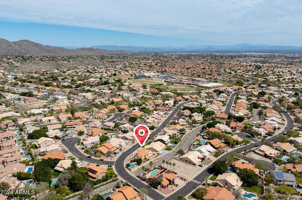 3339 Granite Vw Dr, Phoenix AZ 85044-7072 exterior