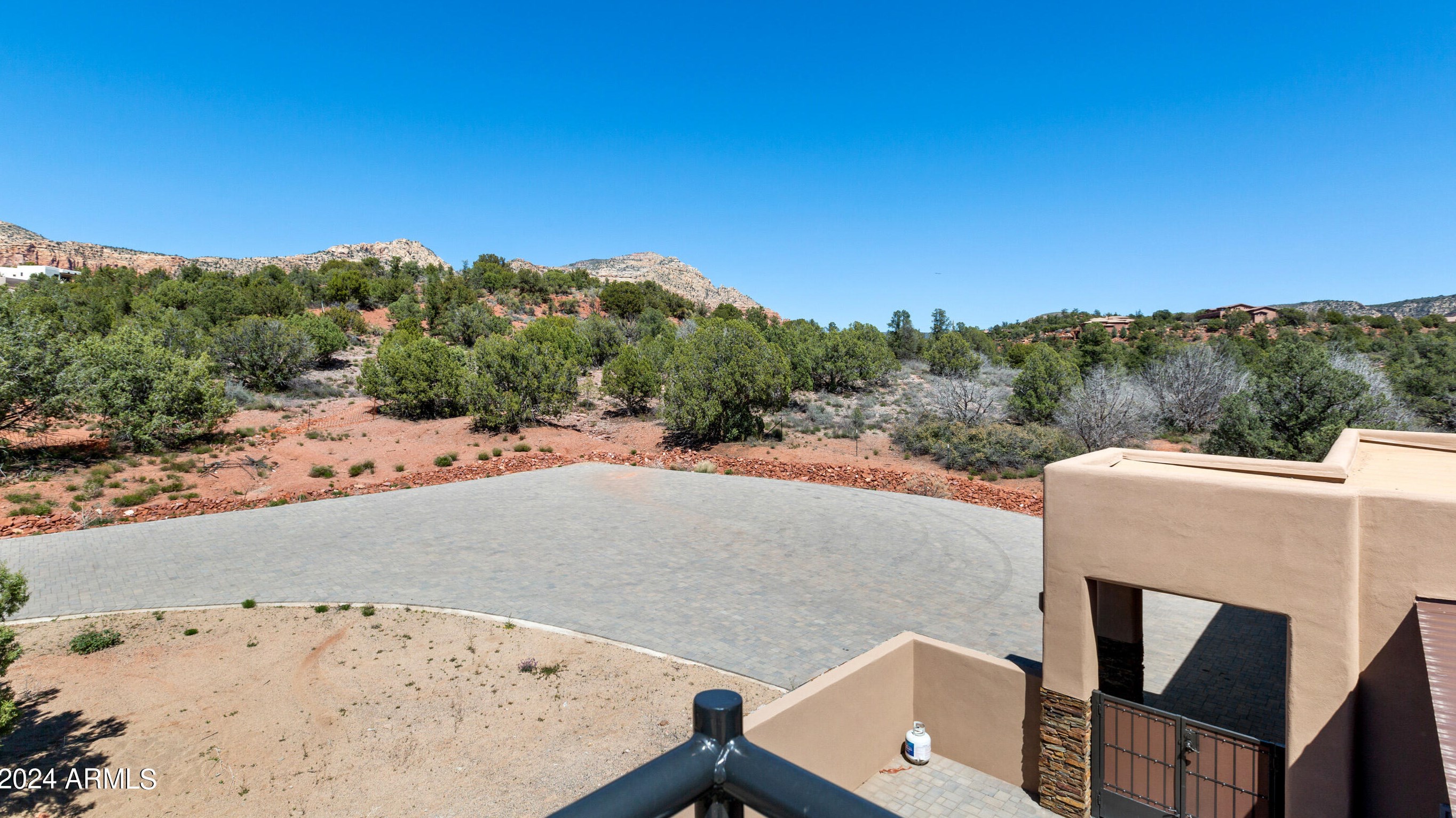 160 Pinon Valley Dr, Sedona AZ 86351-9111 exterior