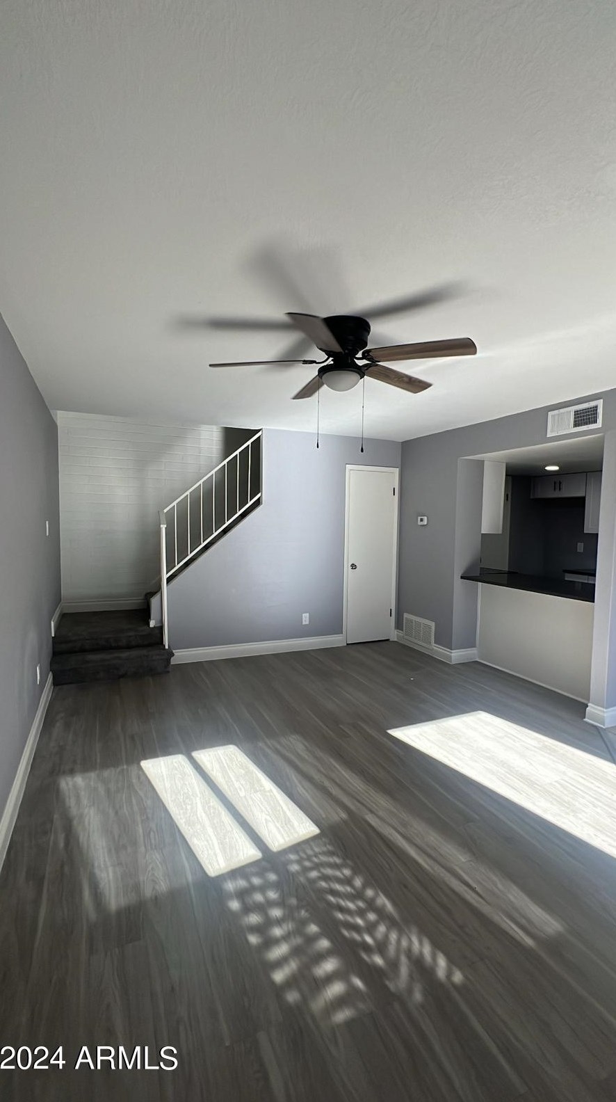 4037 Palomino Rd, Phoenix AZ  85019-2837 exterior