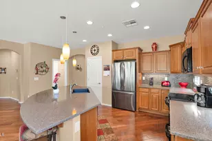 12975 W Yellow Bird Ln, Peoria, AZ 85383 - Photo 11