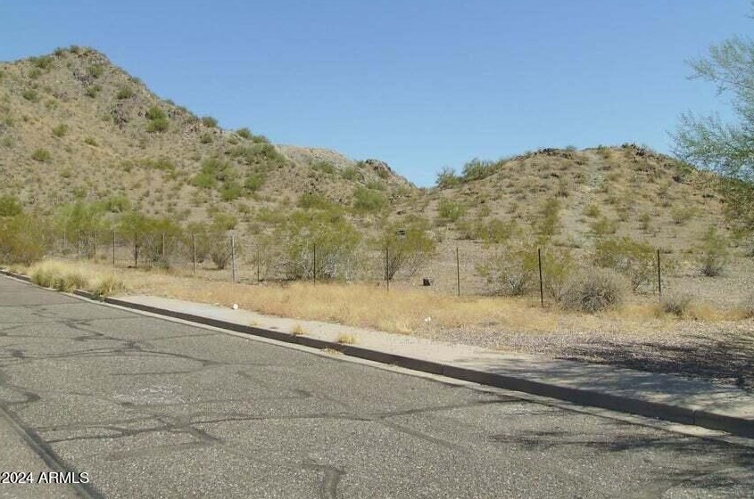 9814 3 St, Phoenix AZ 85020-1007 exterior