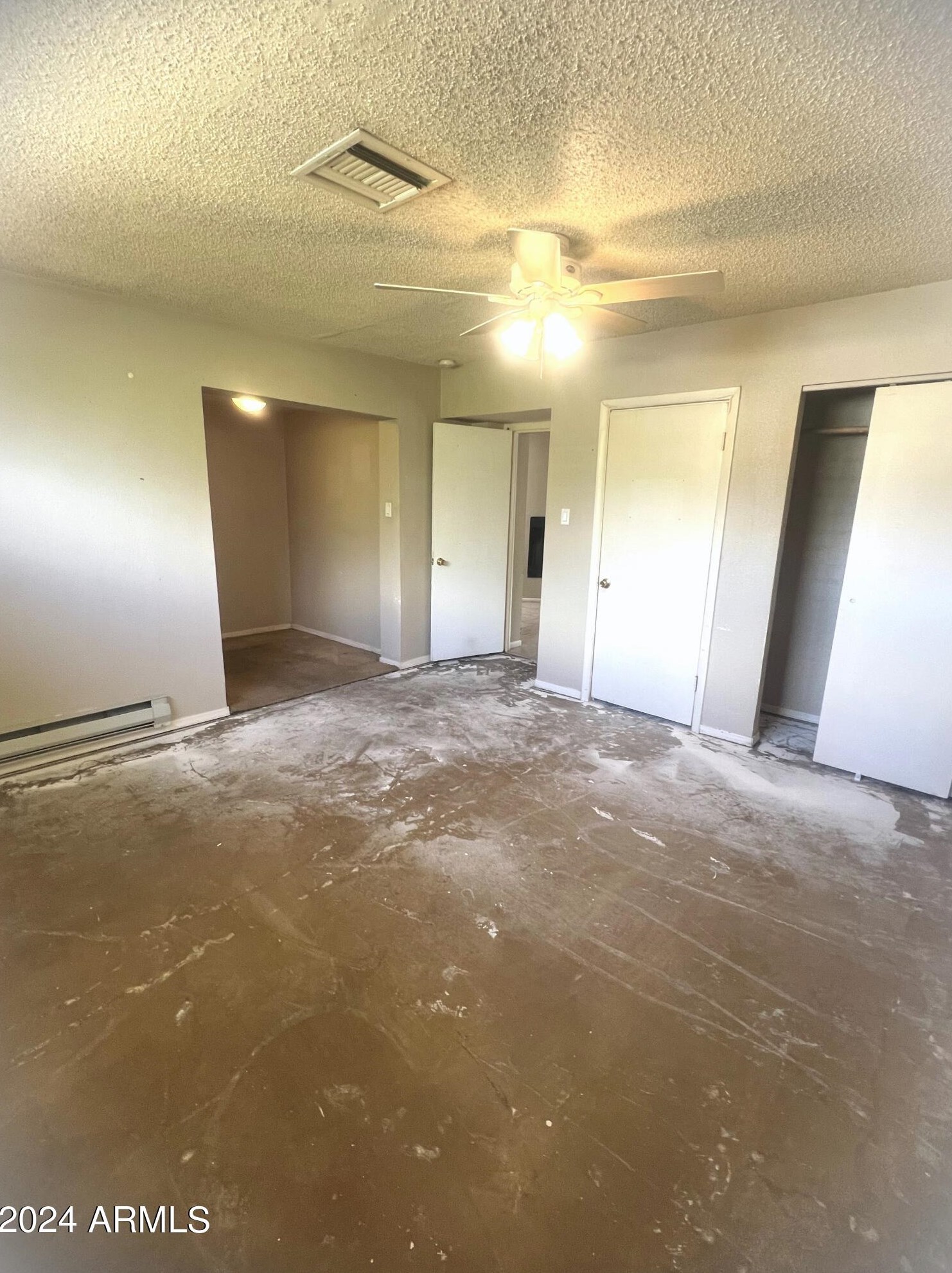 9814 3 St, Phoenix AZ 85020-1007 exterior