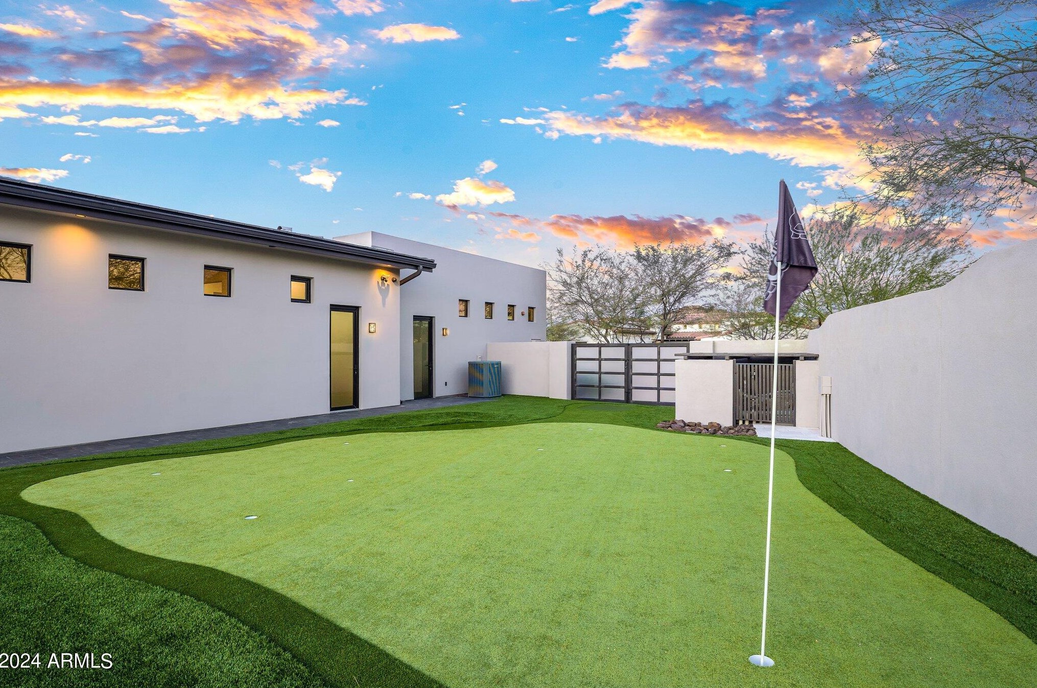 27316 64th Dr, Phoenix AZ  85083-7419 exterior