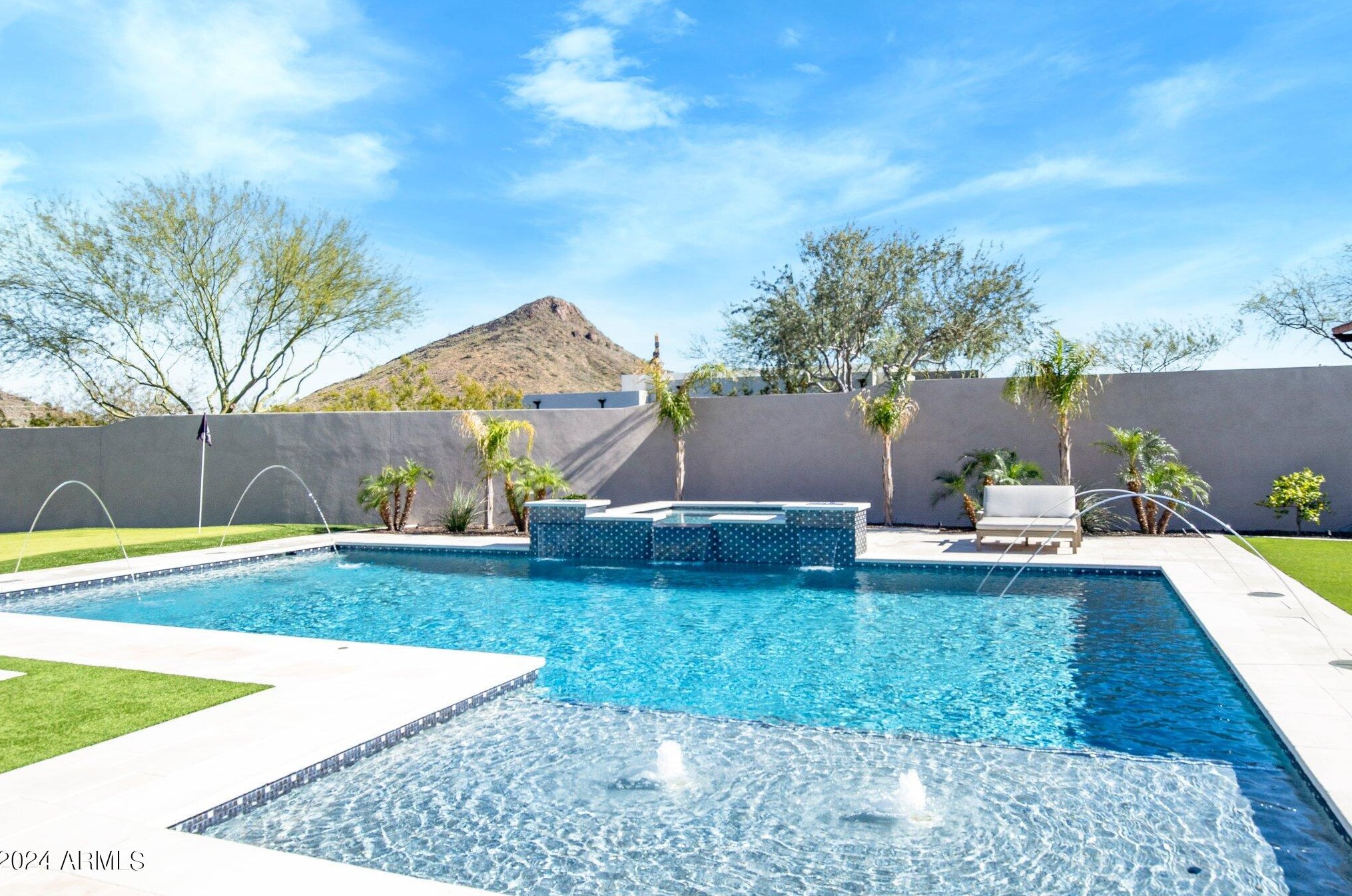 27316 64th Dr, Phoenix AZ  85083-7419 exterior