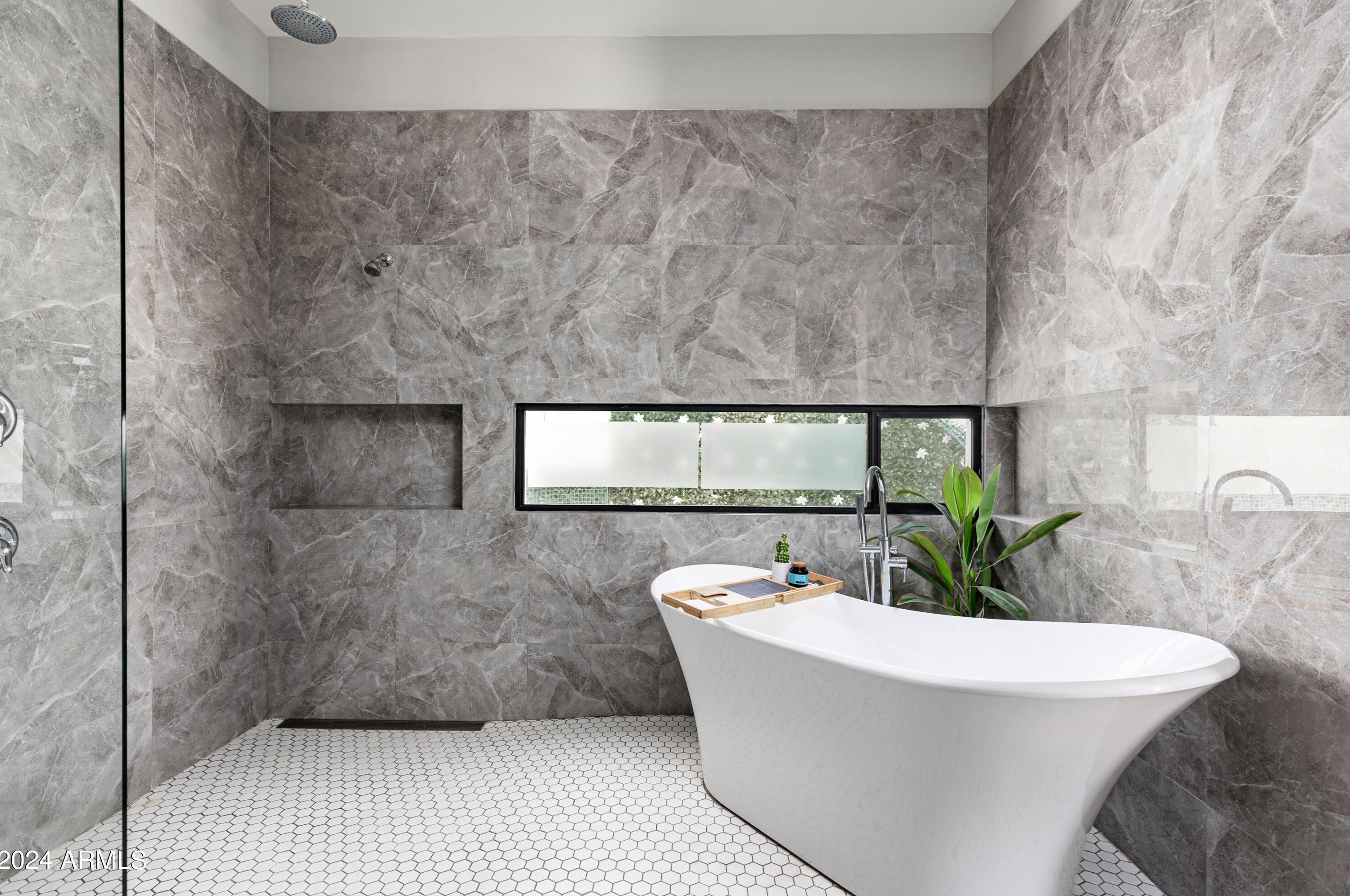 6846 13th Pl, Phoenix AZ  85014-1120 exterior