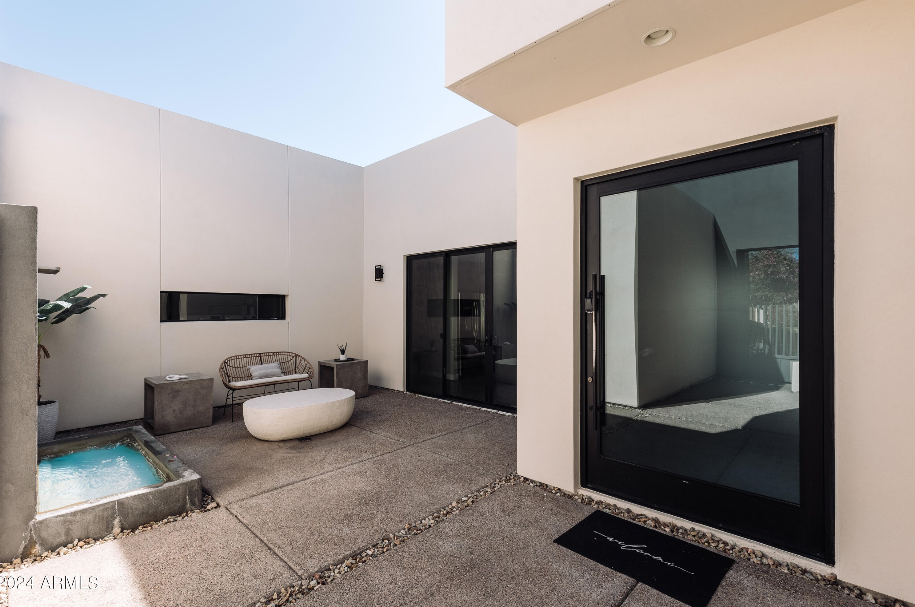 6846 13th Pl, Phoenix AZ  85014-1120 exterior